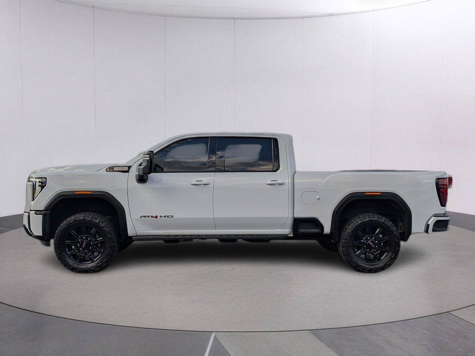 Certified 2024 GMC Sierra 2500 AT4 w/ AT4 Premium Plus Package AWD/4WD image 2