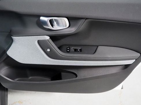 Used 2022 Polestar Polestar 2 w/ Pilot Package w/ Plus Package image 56