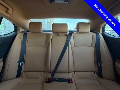 Used 2024 Lexus ES 350 w/ Premium Package FWD image 23