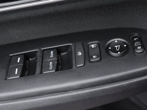 Used 2022 Honda CR-V EX image 15