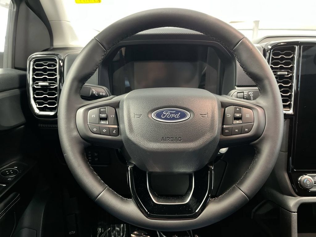 New 2026 Ford Ranger XLT w/ Equipment Group 301A High AWD/4WD image 16
