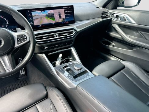 Certified 2024 BMW M440i Convertible w/ Parking Assistance Package RWD image 23