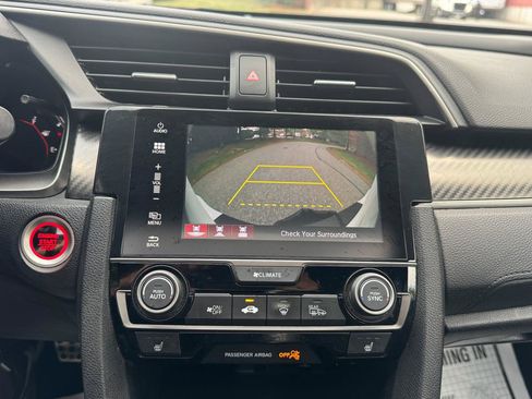Used 2018 Honda Civic Si image 18