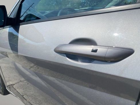 Certified 2023 Hyundai Elantra Blue image 11