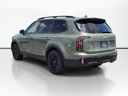 Used 2024 Kia Telluride SX Prestige X-Pro AWD/4WD image 12