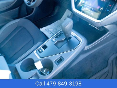 Used 2025 Subaru Crosstrek 2.0i Premium image 40