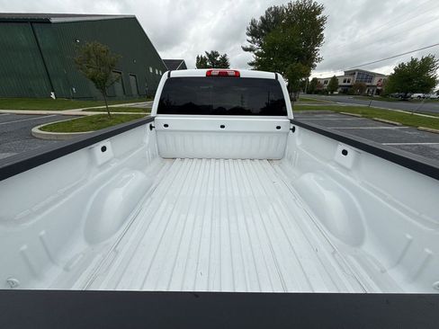 Used 2016 GMC Sierra 1500 4x4 Regular Cab w/ Sierra Convenience Package image 10