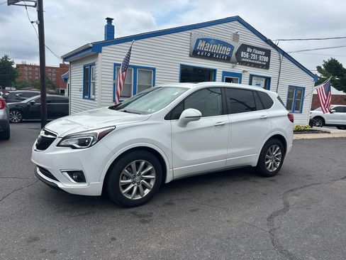 Used 2019 Buick Envision Essence FWD image 2