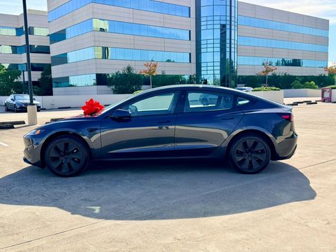 Used 2025 Tesla Model 3 Long Range RWD image 11
