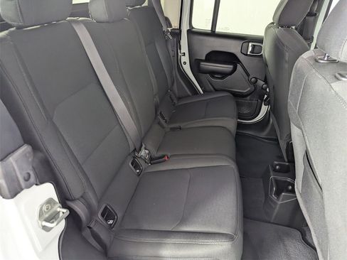 Used 2021 Jeep Gladiator Sport w/ Trailer Tow Package image 31