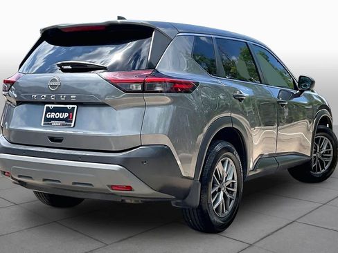 Used 2022 Nissan Rogue S image 12