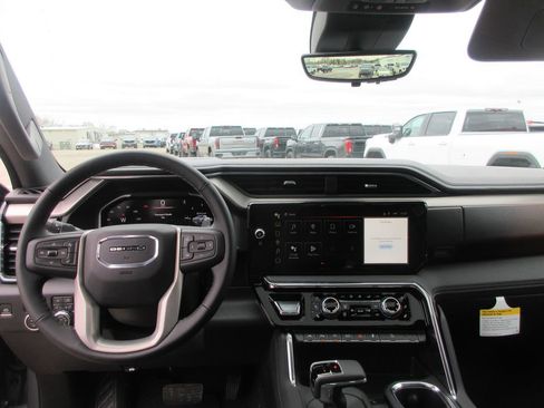 New 2026 GMC Sierra 1500 Denali image 17