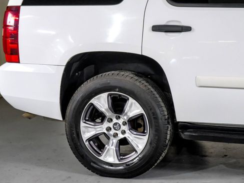 Used 2009 Chevrolet Tahoe LS image 6