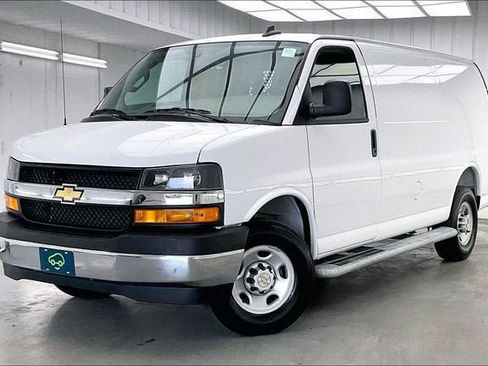Certified 2025 Chevrolet Express 2500 w/ Driver Convenience Package RWD image 2