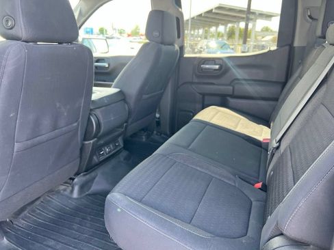 Used 2020 Chevrolet Silverado 1500 LT w/ Convenience Package RWD image 9