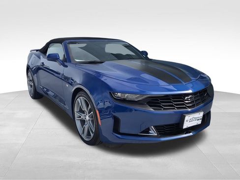 Used 2022 Chevrolet Camaro LT w/ RS Package RWD image 2