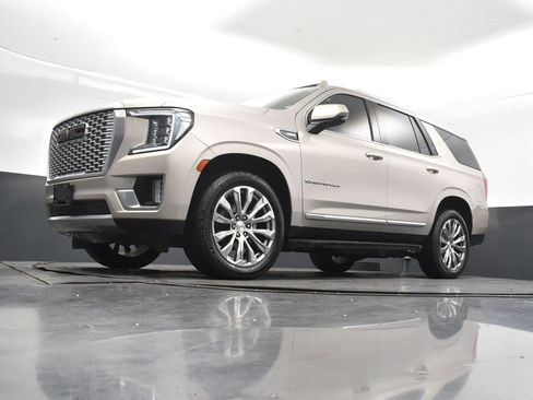 Used 2021 GMC Yukon Denali w/ LPO, Illumination Package image 36