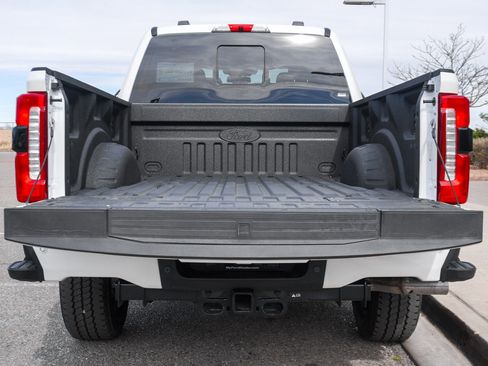New 2026 Ford F250 Lariat w/ Black Appearance Package AWD/4WD image 18