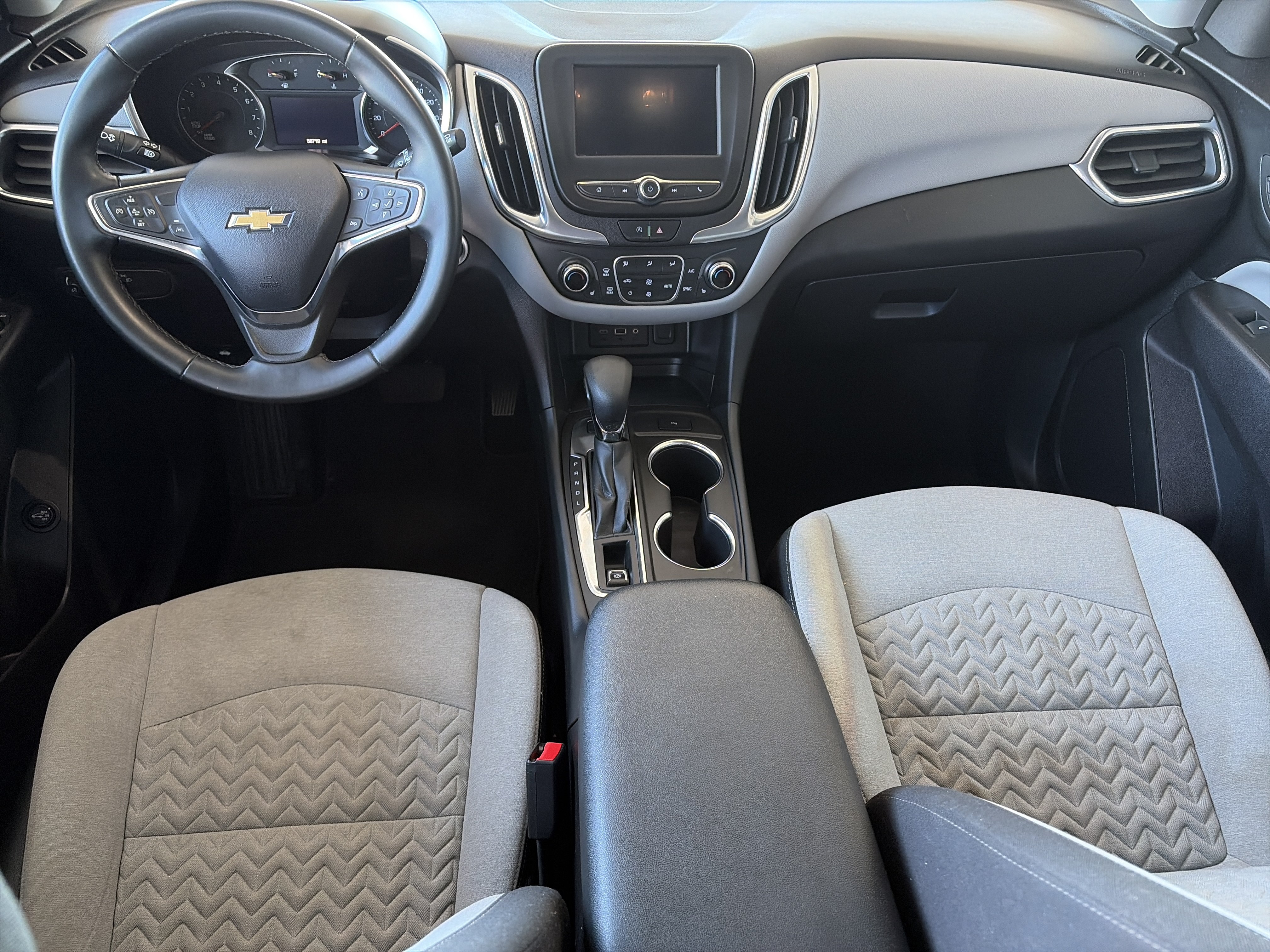 Used 2024 Chevrolet Equinox LT AWD/4WD image 13