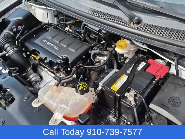 Used 2020 Chevrolet Sonic LT FWD image 36
