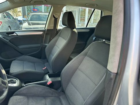 Used 2011 Volkswagen Golf 2.5L PZEV 4dr Hatchback image 14