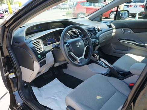 Used 2013 Honda Civic LX image 13