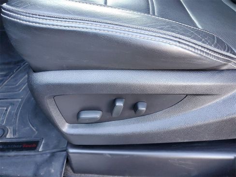 Used 2016 GMC Sierra 3500 Denali w/ Duramax Plus Package image 11