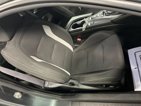 Used 2017 Chevrolet Camaro LT w/ Technology Package RWD image 23