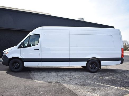 New 2025 Mercedes-Benz Sprinter 2500 image 6