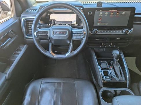 Used 2024 GMC Canyon Elevation w/ Convenience Package image 11