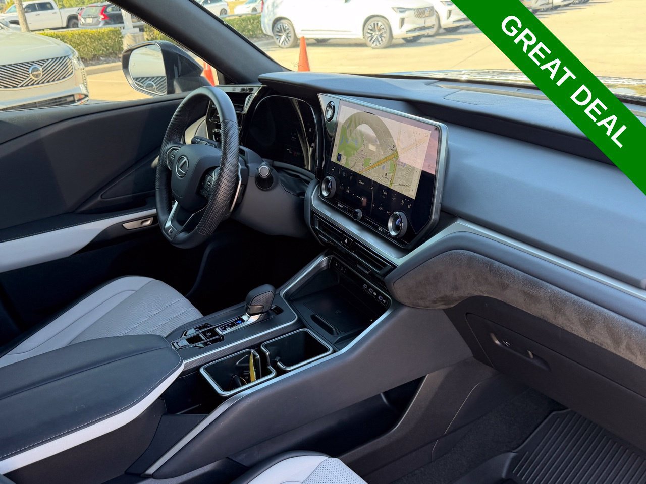 Used 2026 Lexus TX 500h AWD w/ Technology Package image 46