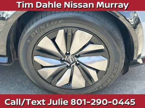 Used 2024 Nissan Ariya AWD image 14