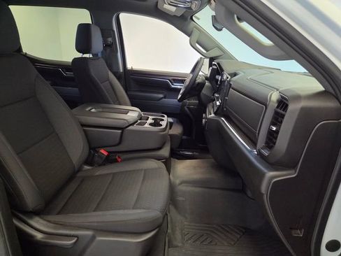 Used 2023 Chevrolet Silverado 1500 RST image 15