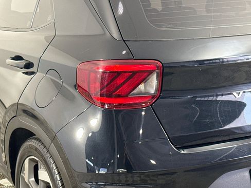 Used 2023 Hyundai Venue SEL FWD image 36