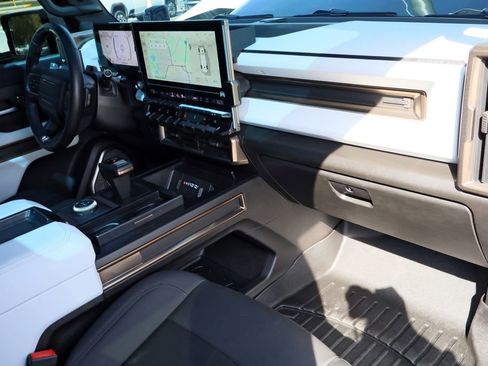 Certified 2022 GMC Hummer EV Edition 1 w/ LPO, Illumination Package image 31