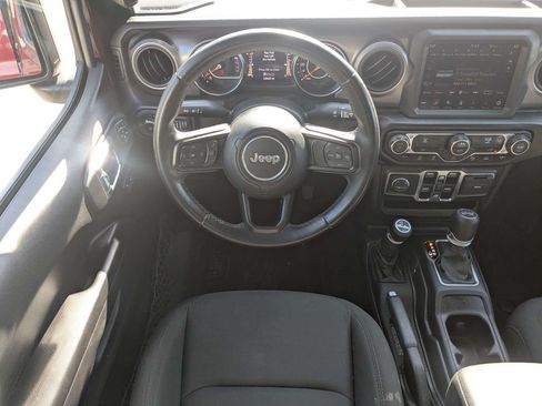 Used 2021 Jeep Wrangler Unlimited Sport AWD/4WD image 16