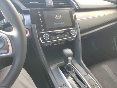 Used 2018 Honda Civic EX-L image 17