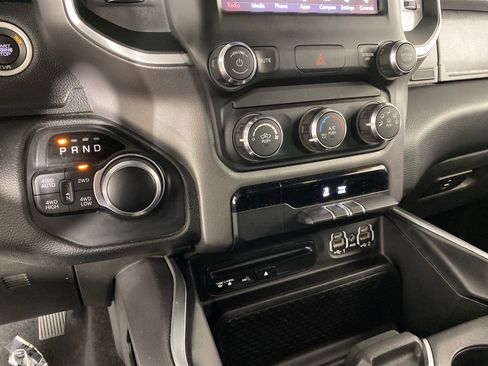 Used 2019 RAM 1500 Big Horn AWD/4WD image 29