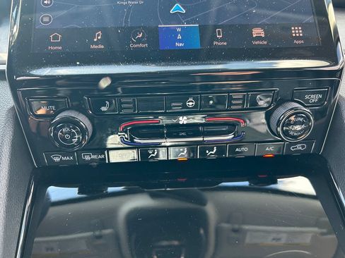 Certified 2023 Jeep Grand Cherokee 4WD 4xe image 15