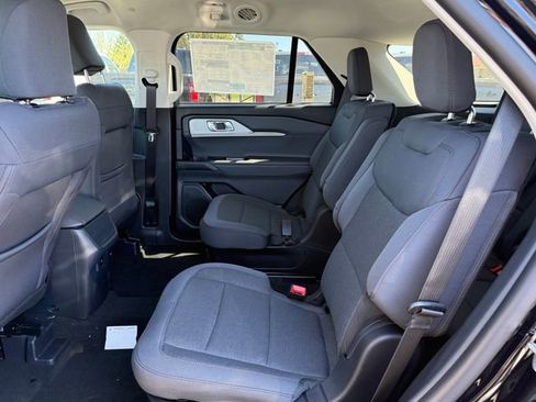 New 2026 Ford Explorer Active AWD/4WD image 13