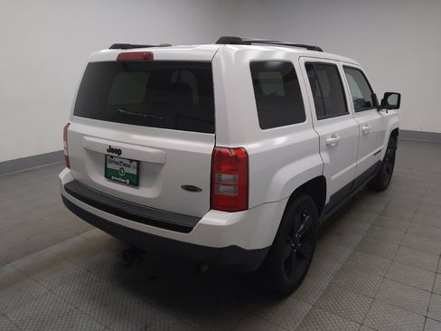 Used 2015 Jeep Patriot Sport w/ Power Value Group FWD image 9