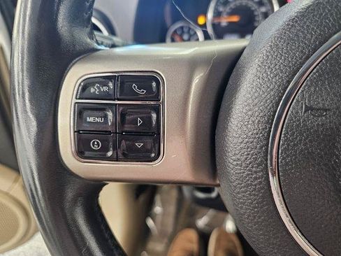 Used 2014 Jeep Patriot Limited w/ Sun/Sound Group AWD/4WD image 16