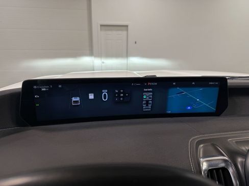 Used 2025 Ford Expedition Max Platinum image 79