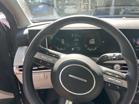 Used 2025 Hyundai Tucson SEL FWD image 29
