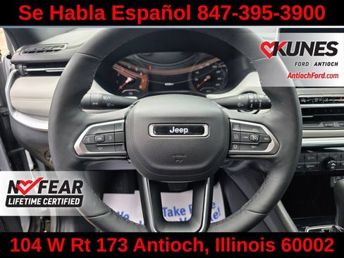 Used 2025 Jeep Compass Limited AWD/4WD image 41