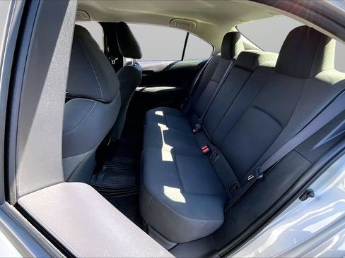 Used 2022 Toyota Corolla LE FWD image 20