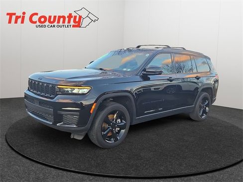 Used 2021 Jeep Grand Cherokee L Laredo image 3