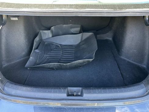 Used 2022 Honda Civic LX image 10