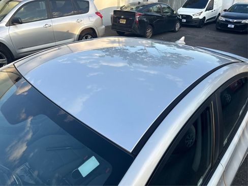 Used 2016 Hyundai Elantra SE image 15