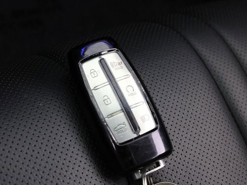 Used 2021 Genesis G80 2.5T w/ Advanced Package image 33